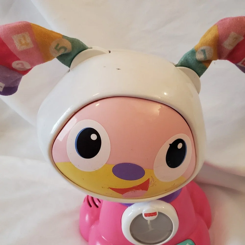 Fisher-Price Bright Beats Dance & Move Pink Beat Bow Wow Light Up Puppy DYM07